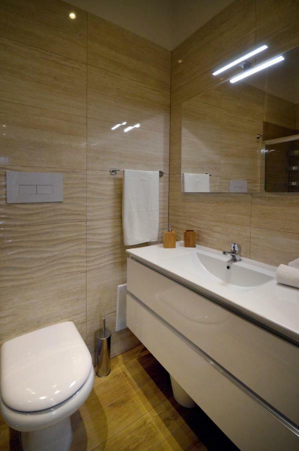 Alexandra Exclusive Apartment Naples Exterior photo